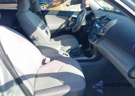 2007 Toyota Rav4 из США, поврежденный, VIN JTMBD33V676034795